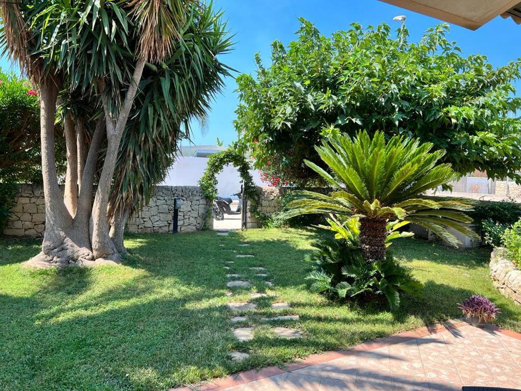 Casa Migliorisi A Marina Di Ragusa Per Vacanze Exterior foto