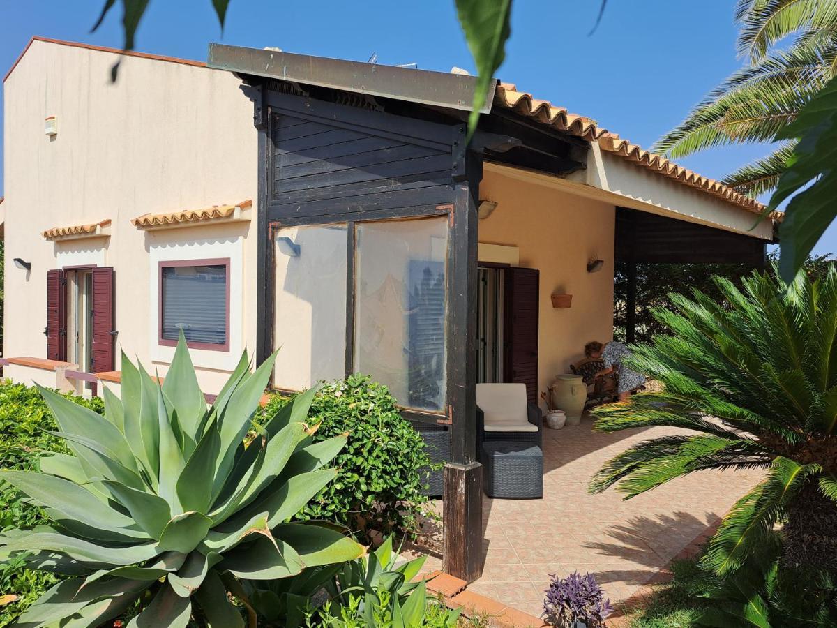 Casa Migliorisi A Marina Di Ragusa Per Vacanze Exterior foto
